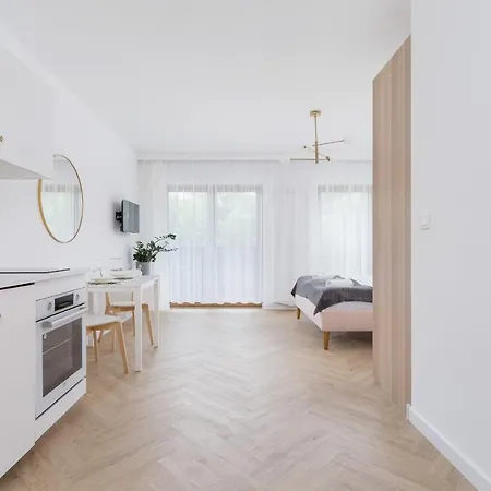 Apartment Ceglana Park Bright Balcony & Parking By Renters Kattowitz