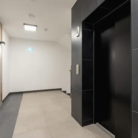 Ceglana Park Bright Balcony & Parking By Renters Appartement Katowice