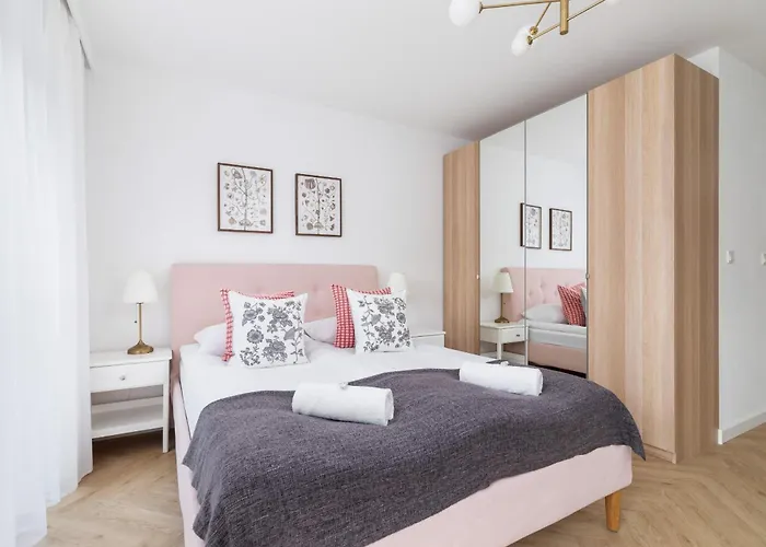 Appartement Ceglana Park Bright Balcony & Parking By Renters