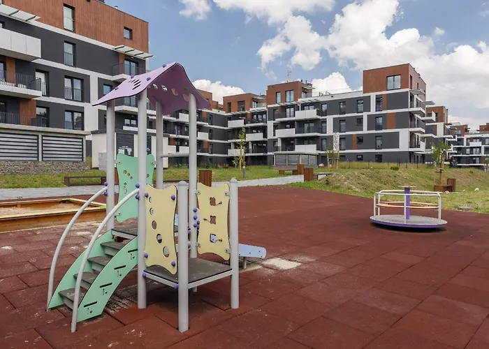 Ceglana Park Bright Balcony & Parking By Renters Appartement