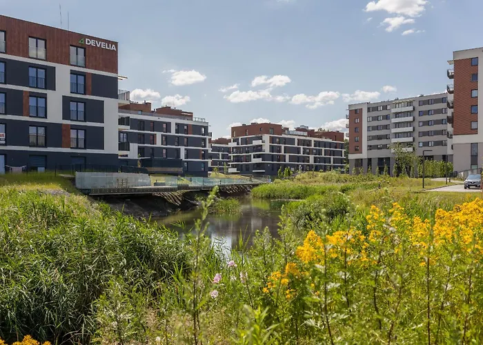 Ceglana Park Bright Balcony & Parking By Renters Appartement *