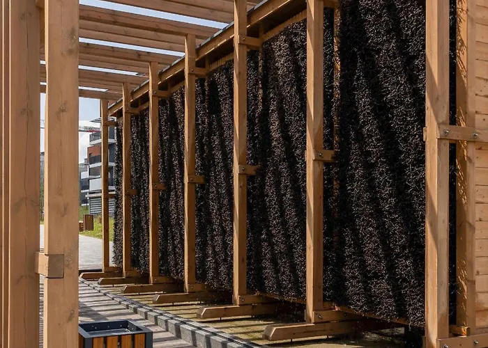 Ceglana Park Bright Balcony & Parking By Renters *